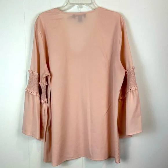Karl Lagerfeld Blush Pearl Embellished Smocked Sleeve Top Women’s Size L - Picture 2 of 9